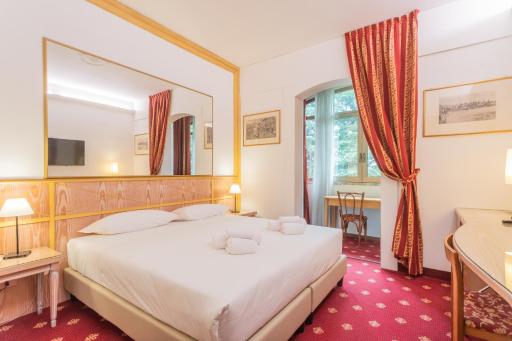 Polo Hotel - Housity