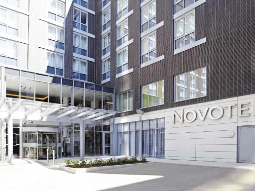 Novotel London Brentford - Housity