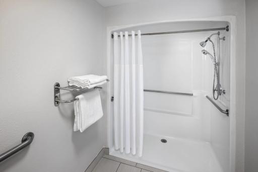 Clarion Inn Biltmore Village - Housity