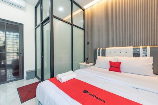 RedDoorz Syariah At Jl Pangeran Hidayatullah Cianjur - Housity