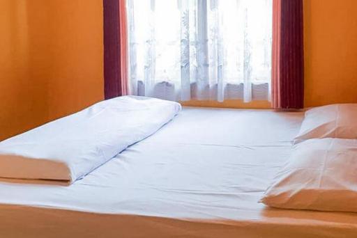 Bromo Indah Lestari Homestay Mitra RedDoorz - Housity