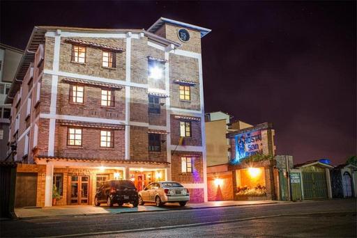 Hostal San Francisco - Housity