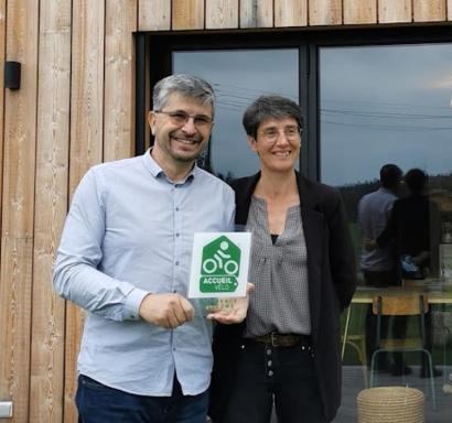 La maison longue Chave Chambres et table d\'hôtes Raucoules haute Loire tourisme durable - Housity