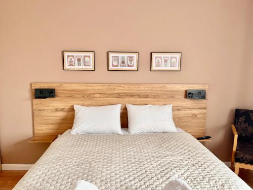 Crystal - apartment with garden & parking - Housity