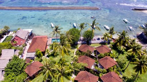 D'Tunjung Resort & Spa - Housity