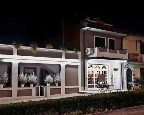 Albergo B&B Ristorante Grace - Housity