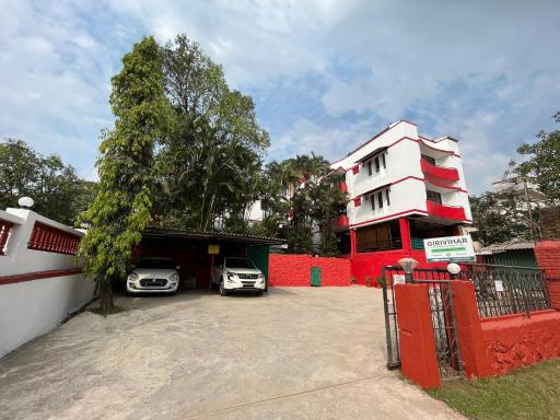 Girivihar Holiday Club - Pure Veg - Housity