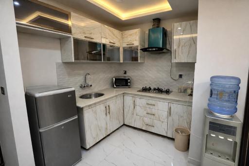 Luxury Private Top Floor Apartment in Heart of Bahria Town - Housity