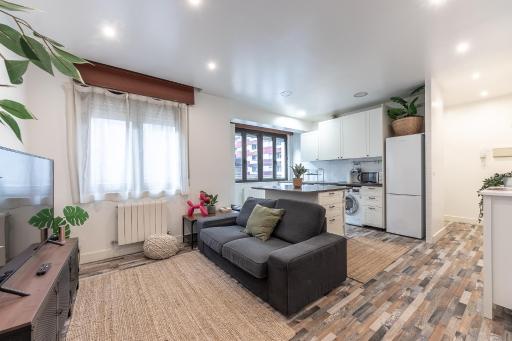 Gran Bilbao VI by Aston Rentals - Housity