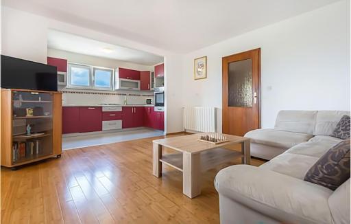Nice Home In Sestanovac - Housity