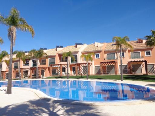 Santa Maria N by Check-in Portugal - Housity