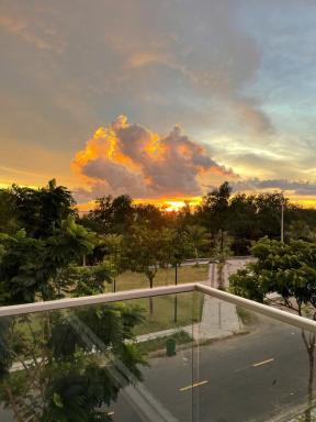 Hiếu Sang 68 Harbour View Family Hotel & Villa Bến Tàu Rạch Giá - Hizvo