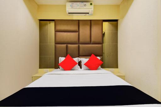 Collection O 77274 Hotel Snowfox - Housity