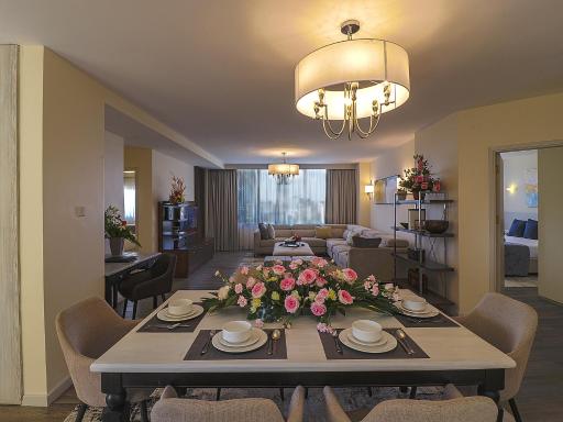 Yaya Hotel & Apartments - Housity