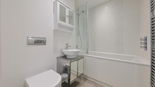 Central Brixton Apartment - Pass the Keys - Housity