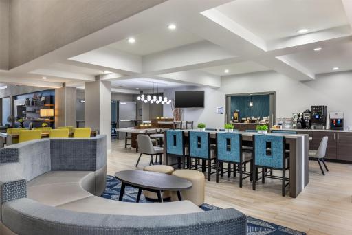 Sonesta Select Chicago Elgin West Dundee - Housity