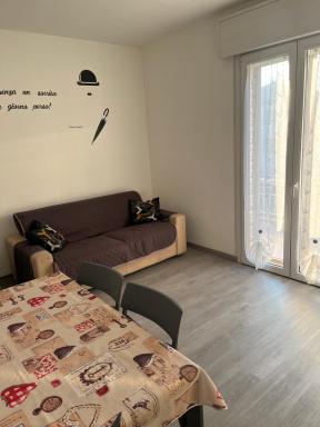 At Home Mestre Via Nigra Venezia 3 bedrooms & parking free - Housity