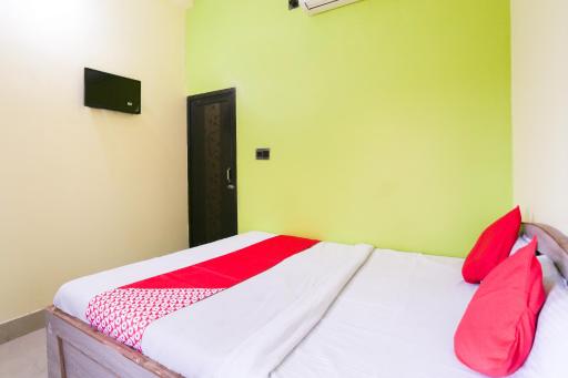 Vatika Hotel - Housity