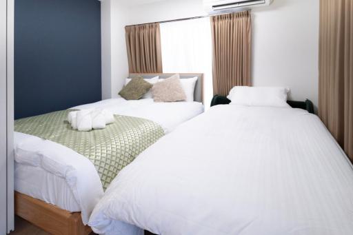 The Peak Shinsaibashi Elite Apartment Hotel - Housity