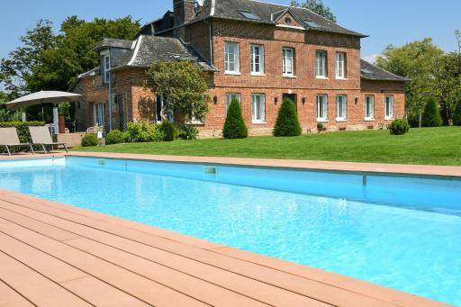 Gite & Chambre d'hotes ClosSaintJoseph - Jacuzzi, Sauna & Piscine ext chauffée - Housity