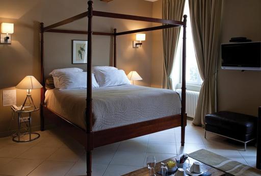 Les chambres du Domaine Rollan de By - Housity