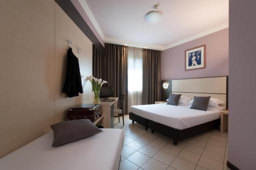 CDH Hotel La Spezia - Housity