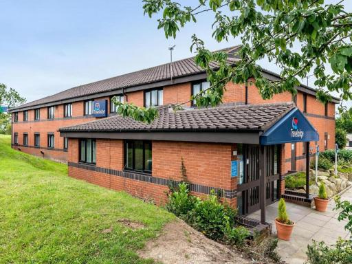 Travelodge Middlewich - Housity