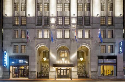 Hilton New Orleans / St. Charles Avenue - Housity
