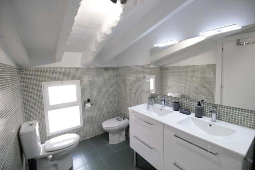 Apartments 4 you - "Plaza Mayor" - La Nucia - Housity