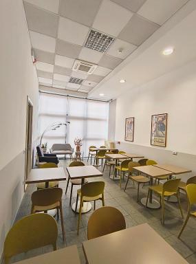Hotel Marta - Housity