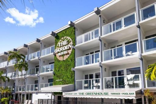 The Garden Hotel & Resort - Housity
