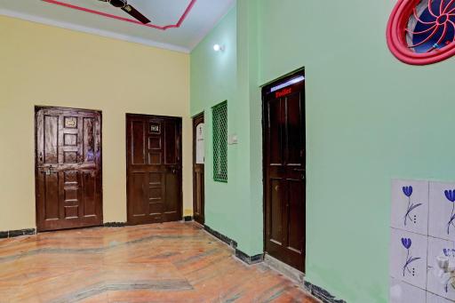 Hotel O AVA PALACE HOTEL - Housity
