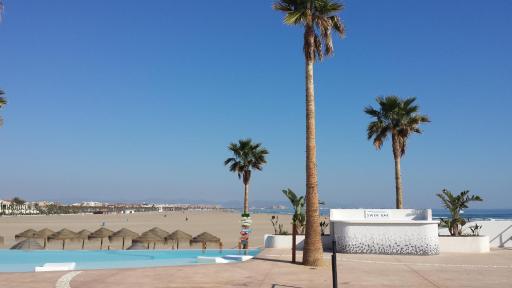 Apartment on Carrer del Dr. Lluch - Housity