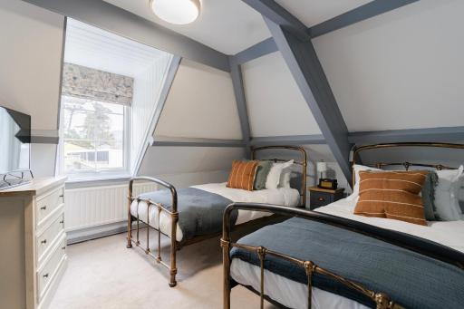 Port Gaverne Hotel - Housity