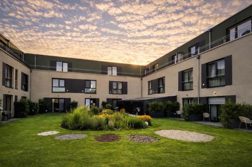 Fair n Square Hotel 24 Stunden Self-Check In - Housity