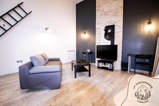 Le Grenier, appartement de charme, centre de Lens - Housity