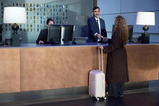 Radisson Blu Hotel, London Canary Wharf East - Housity