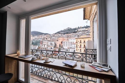 Palazzo Lupinacci - dimora storica Bed and breakfast - Housity