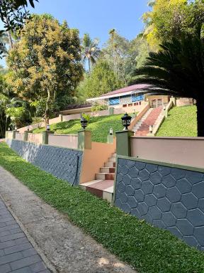 Fab Valley Homestay - Housity