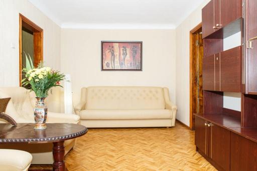 Apartment on Yatsenka Street near Intourist Hotel - Housity