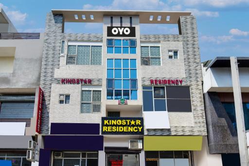 Super OYO Flagship King Star Residency - Housity