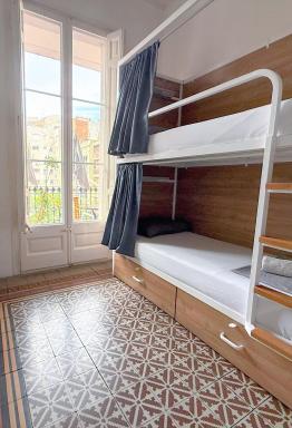 Fabrizzio's Petit - Housity