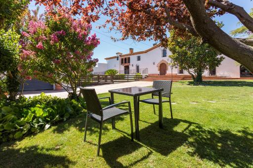 Masia Can Canyes & Spa - Housity
