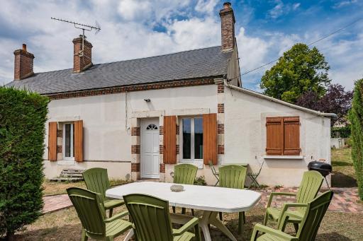 CABANA & LES PORTES DE LA FORÊT D' ORLÉANS - Housity