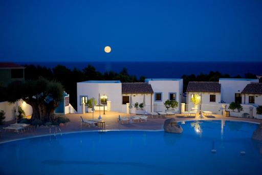 Hotel Resort Nuraghe Arvu - Housity