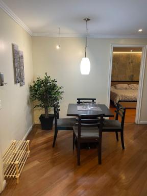Fontana: Location + Pool - Housity