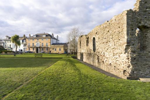 The Kings Harbour Hotel - Housity