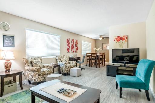 Longer Stays for Travelers- Apt Blocks from Hospital, Downtown - Housity