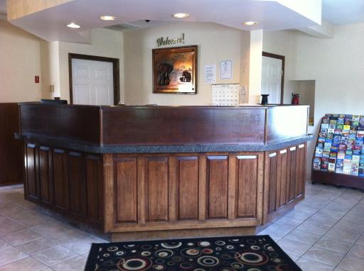 Newport News Inn - Housity
