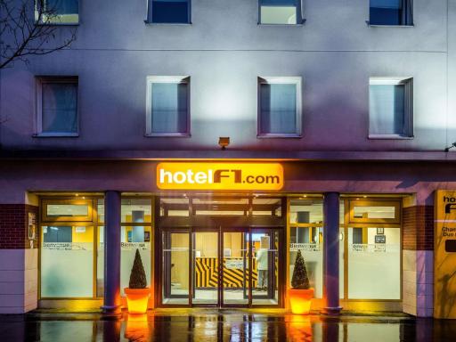 hotelF1 Paris Porte de Montreuil - Housity